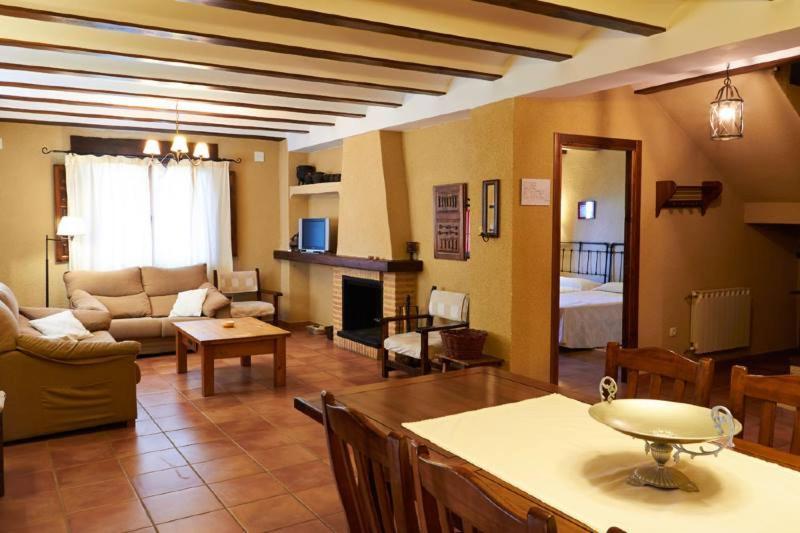 Casas Rurales Camaretas 耶斯特 外观 照片